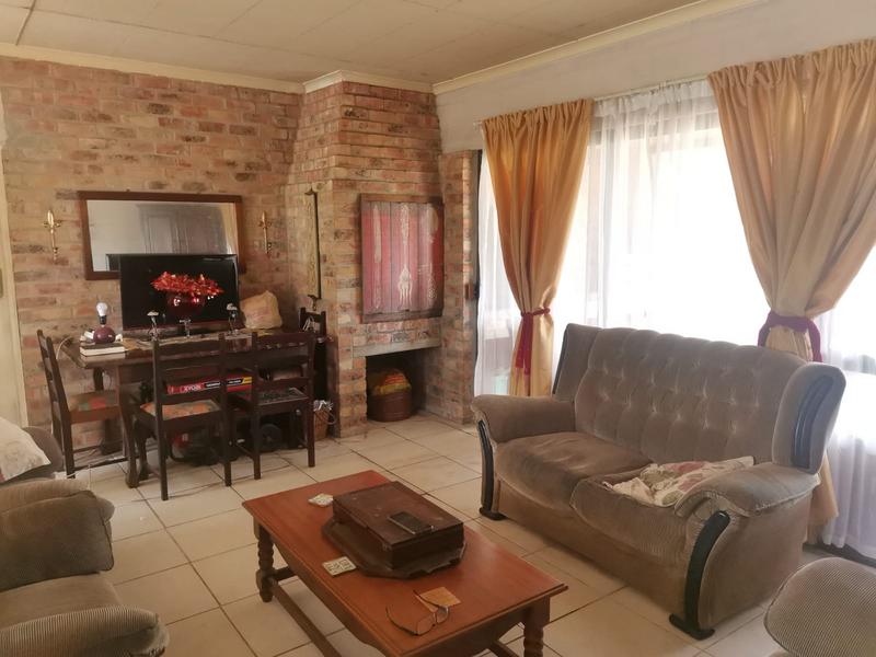 2 Bedroom Property for Sale in Albertinia Western Cape